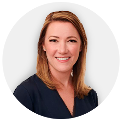 Dr. Amber Fradkin headshot