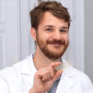 Dr. Mario Rothbauer headshot