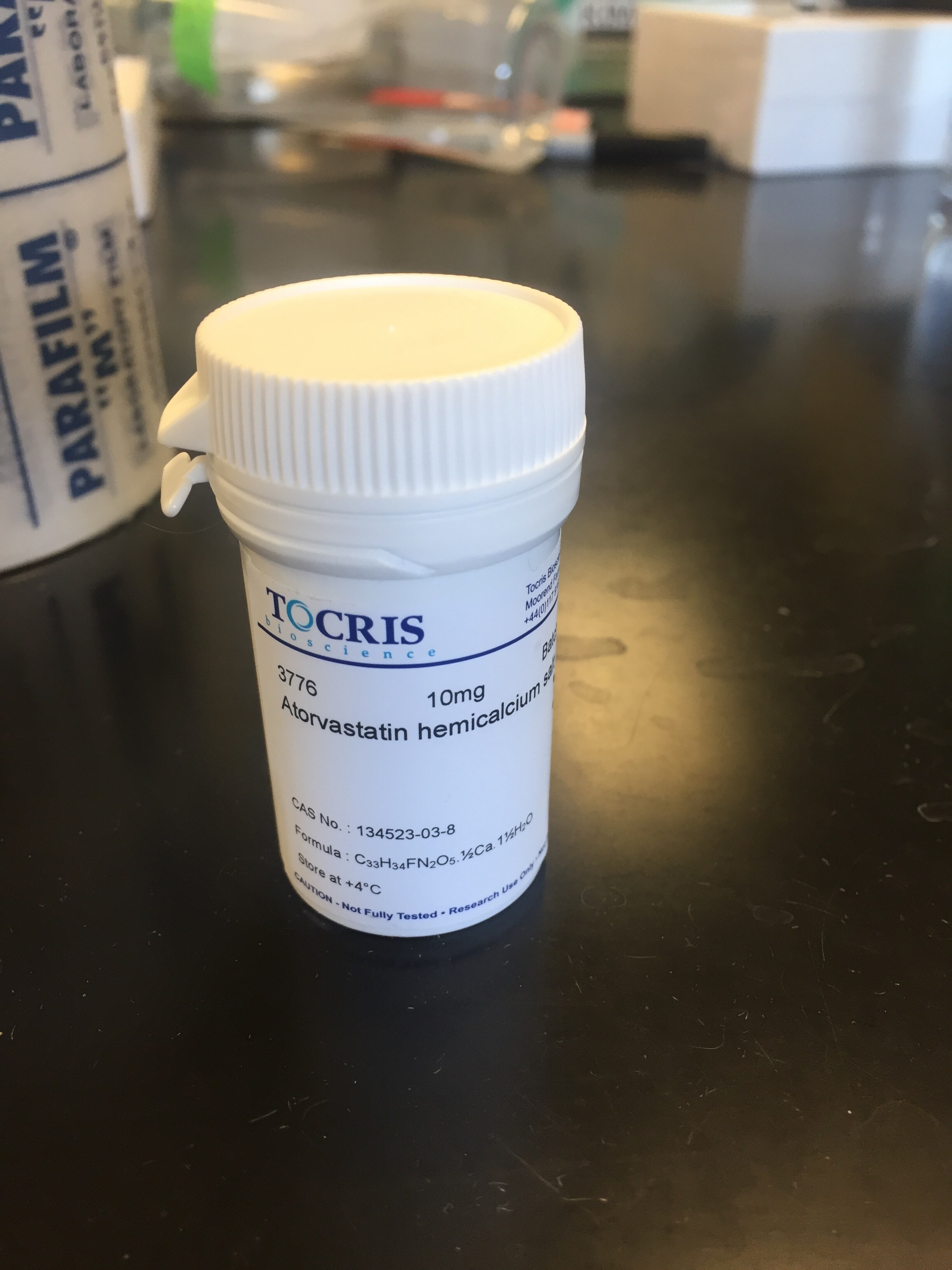 Atorvastatin hemicalcium salt 3776