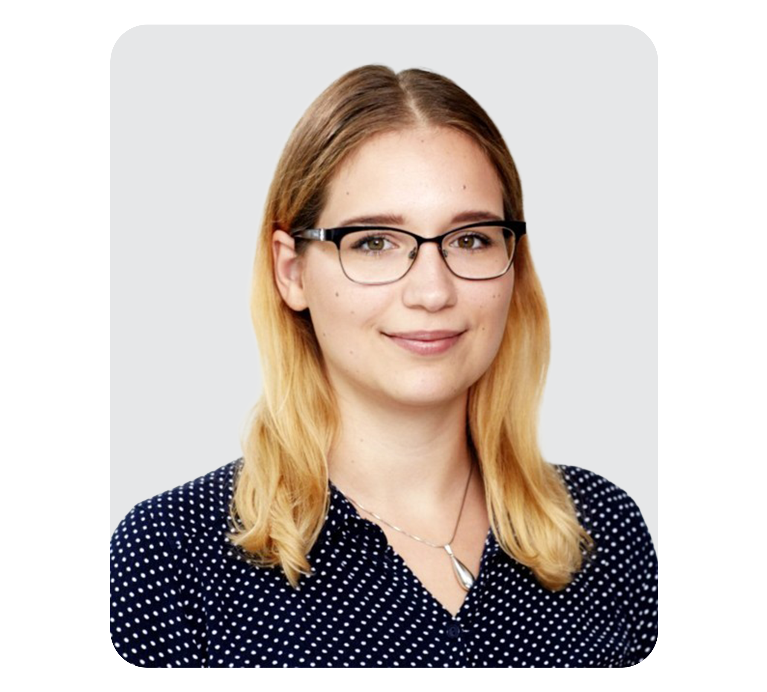 Michalina Hanzel headshot